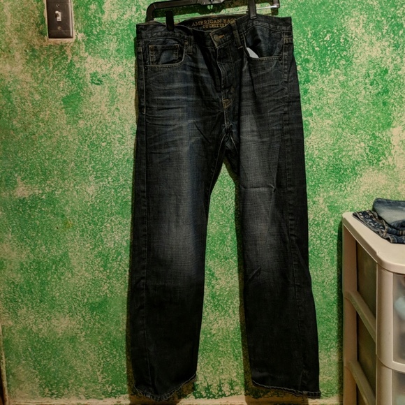 Dark blue American Eagle jeans - Picture 2 of 3